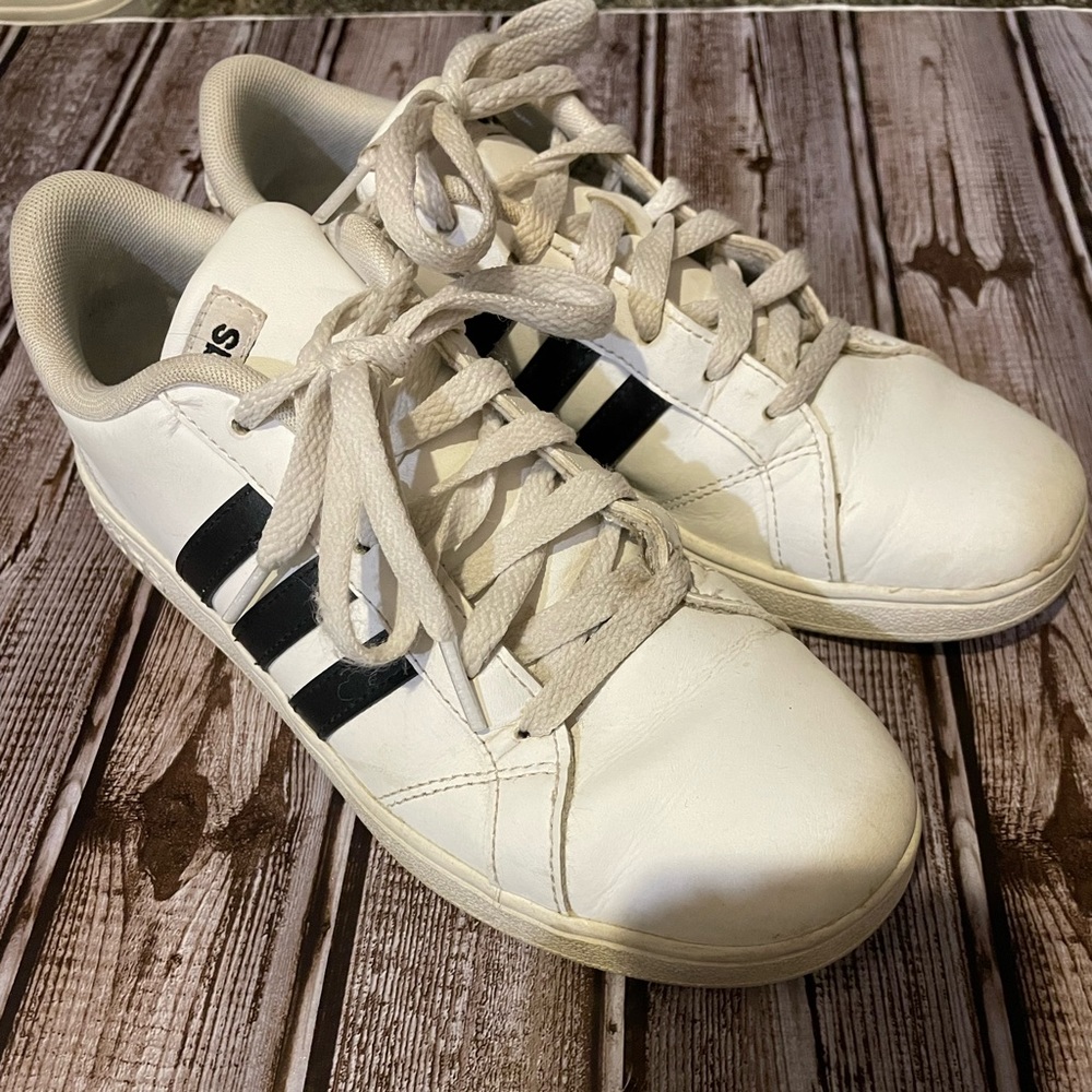 Adidas sneaker